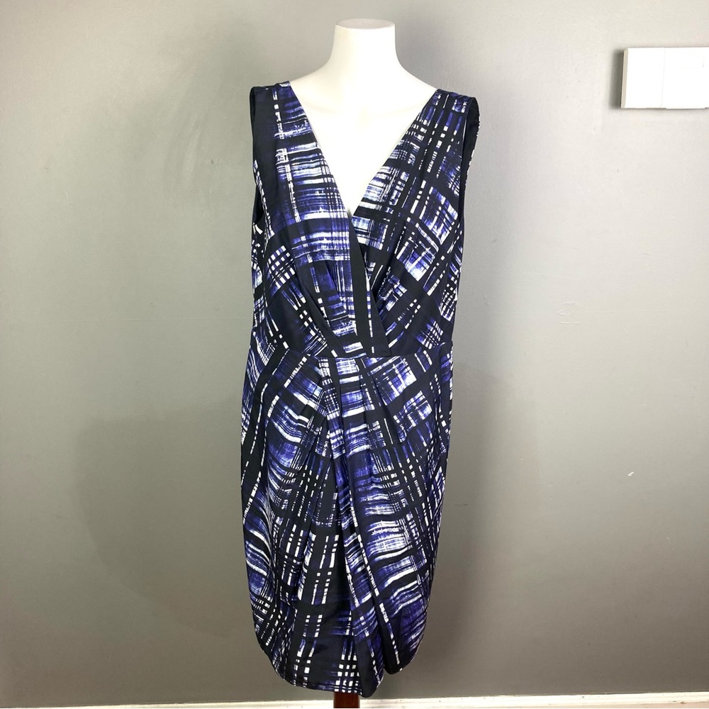 Banana Republic dress women's size‎ 14 NWT sheath silk blue black sleeveless